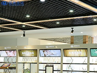 化妝品店為何不能征服消費(fèi)者？