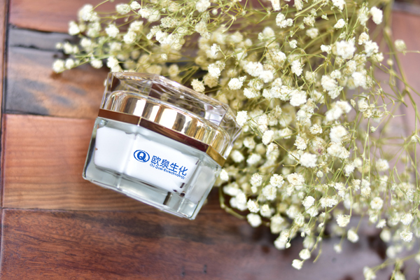 美妝廠(chǎng)家?guī)湍惴治雒状执蟮脑?歐泉生化
